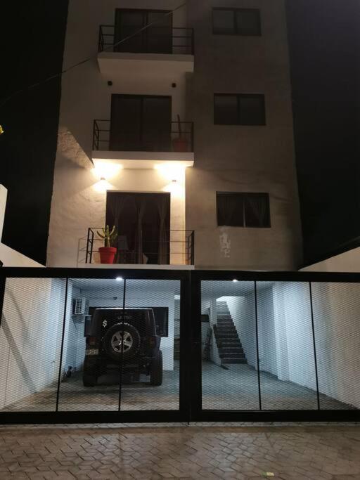 Maar Estudio 2, A 2 Cuadras Del Malecon De 拉巴斯 外观 照片